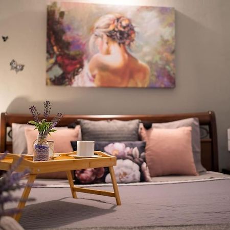 Elenis Cozy Apartment 라리사 외부 사진